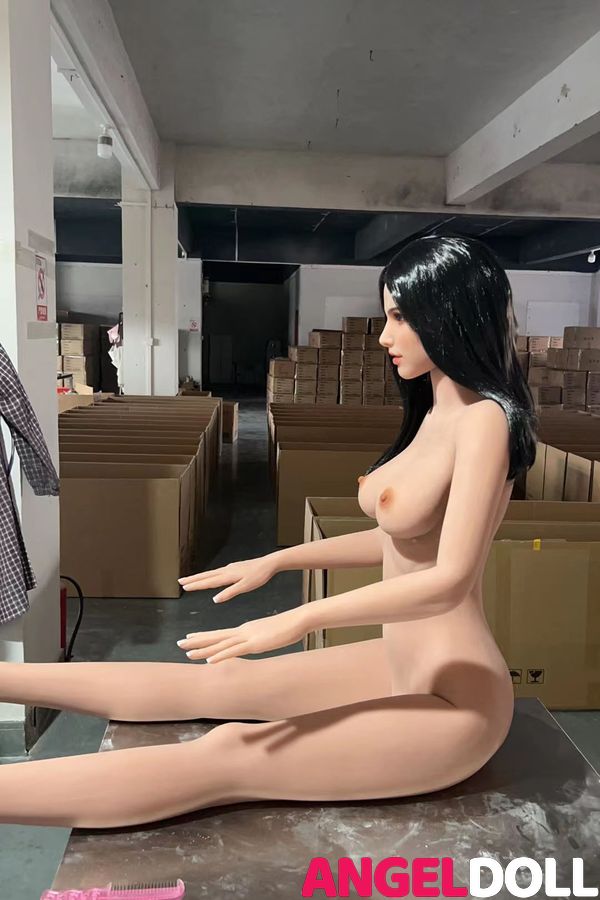 sofort verfügbare Sexpuppe